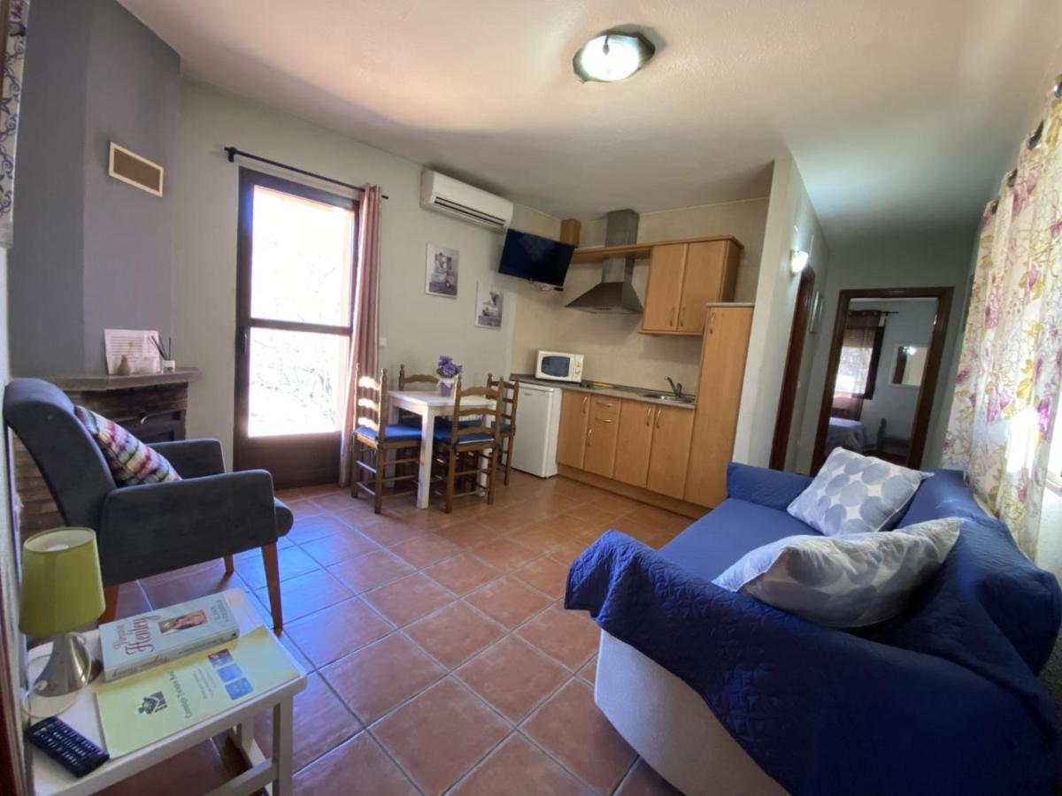 Apartamentos Rurales El Solitario بانيوس دي مونتيمايور المظهر الخارجي الصورة