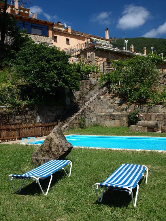 Apartamentos Rurales El Solitario بانيوس دي مونتيمايور المظهر الخارجي الصورة